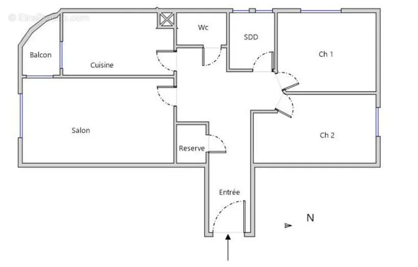 Plaan - 3-Bed Flat with Balcony in Quiet Area