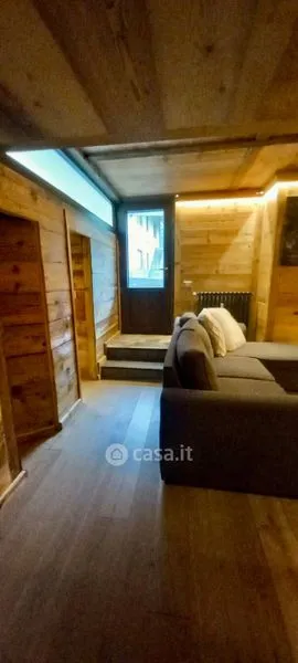 Séjour - Modernised Apartment with Parking in Courmayeur