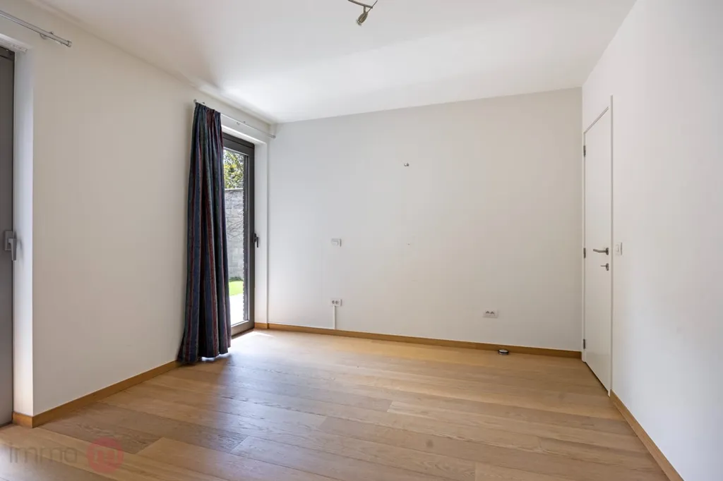 other_room