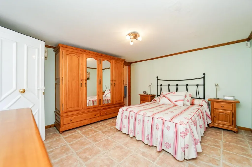 Magamistoad - Caravan House with Outdoor Kitchen in San Bartolomé