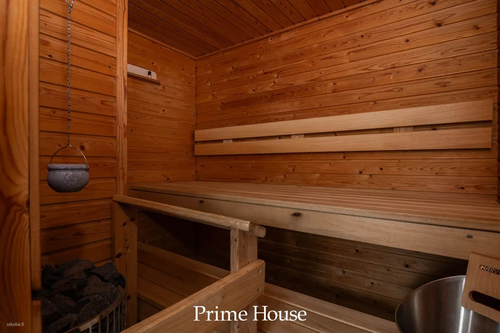 Pièces - Spacious Flat with Sauna in Latokaski, Espoo