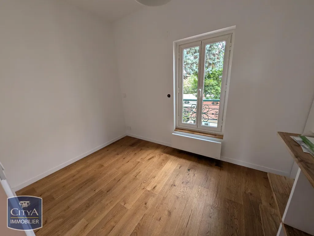 Pièces - Maison 2 Pièces avec Cour au Perreux-sur-Marne