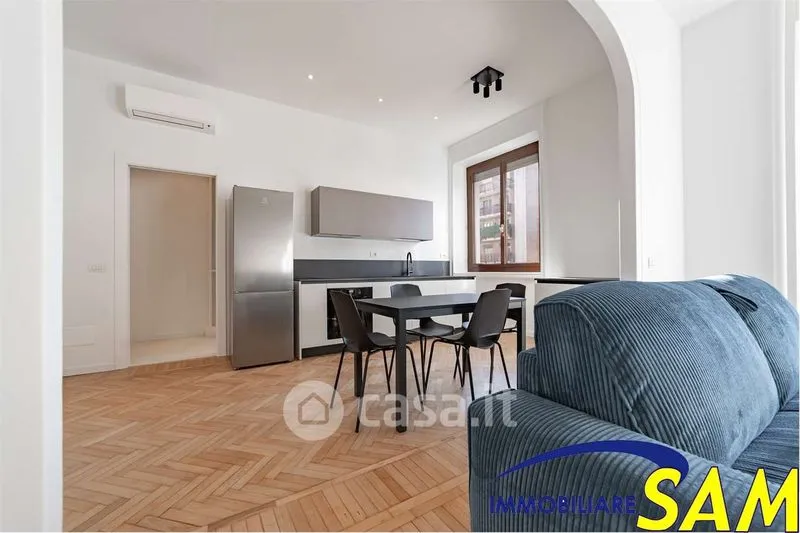 Soggiorno - Loft with Balcony in Central Milan