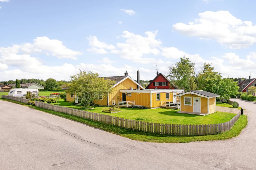 Õhuvaade - Charming Villa with Pool in Marstrand
