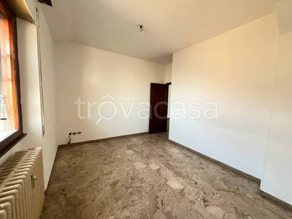 Pièces - Apartment with Balcony near Pesaro Centre