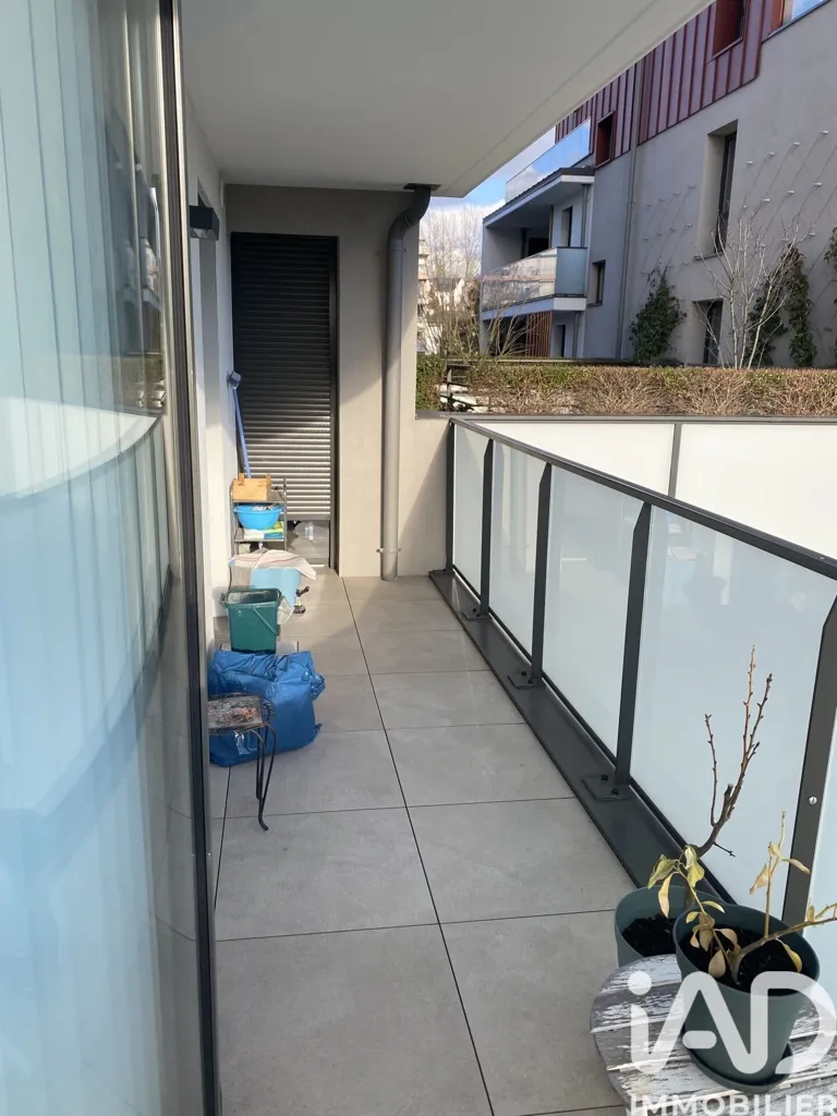 Balcone - New 4-Piece Apartment with Balcony in Annecy