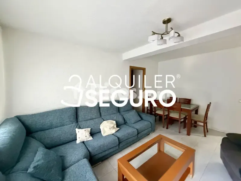 Elutuba - Spacious Flat with Terrace in Zarzaquemada