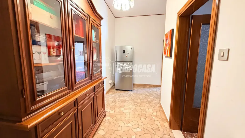 hallway_entrance