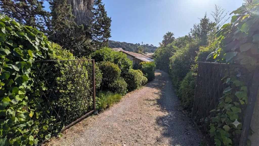 Esterno - Traditional House with Garden in The Cannet