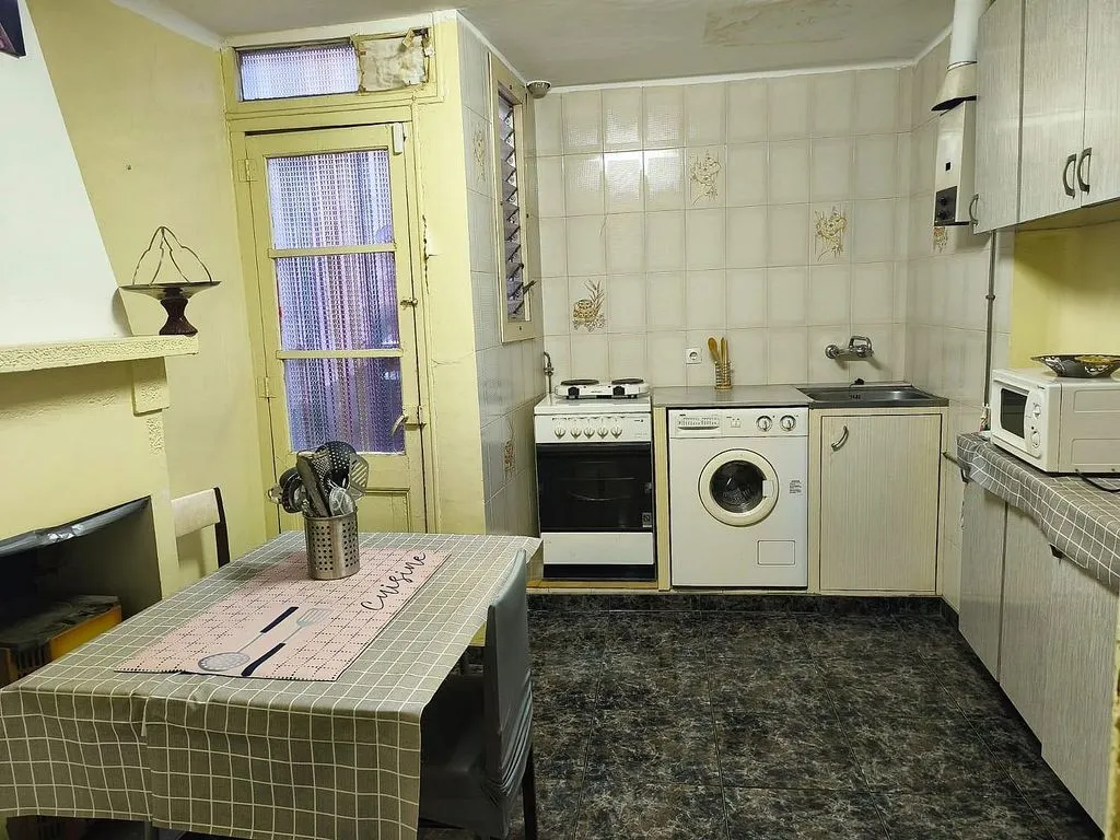 Cucina - Chalet with Terrace in Tàrrega Centre