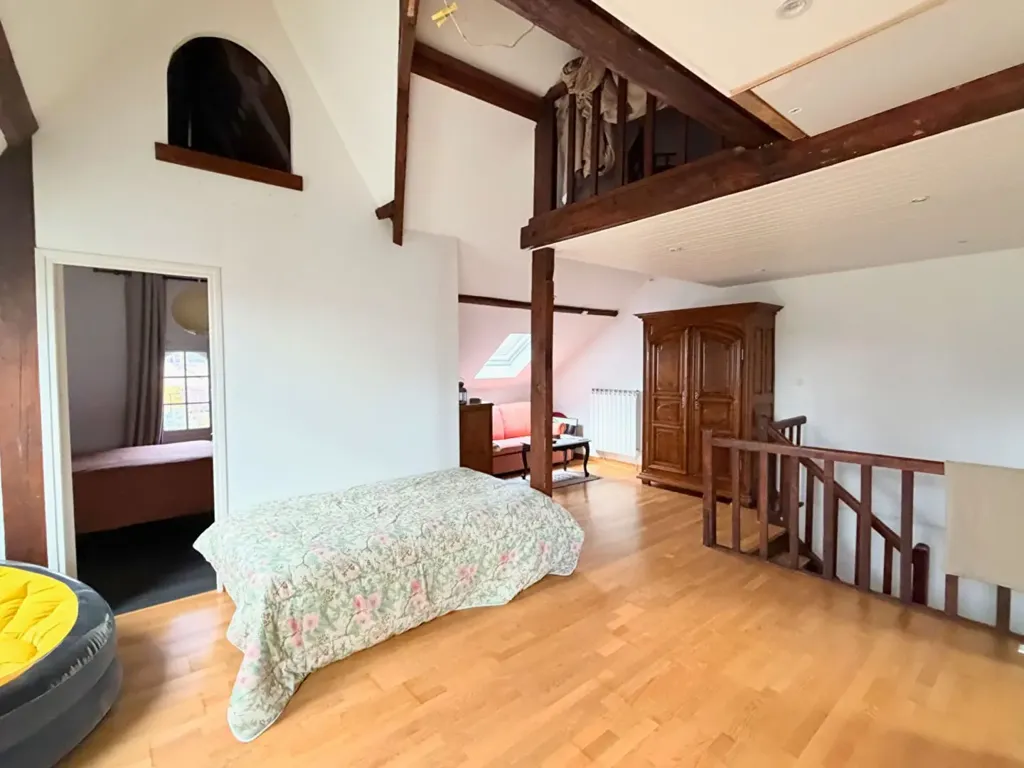 Magamistoad - Historic House with Garden in Chantilly
