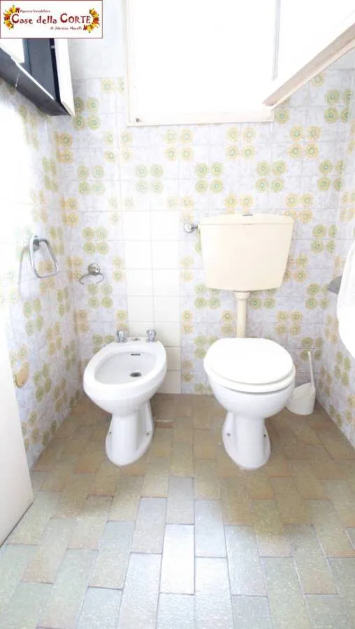 Salles de bain - Independent House with Private Garden in Cento