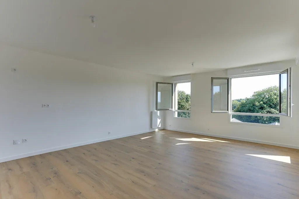 Toad - Bright Apartment with Terrace in Chantepie