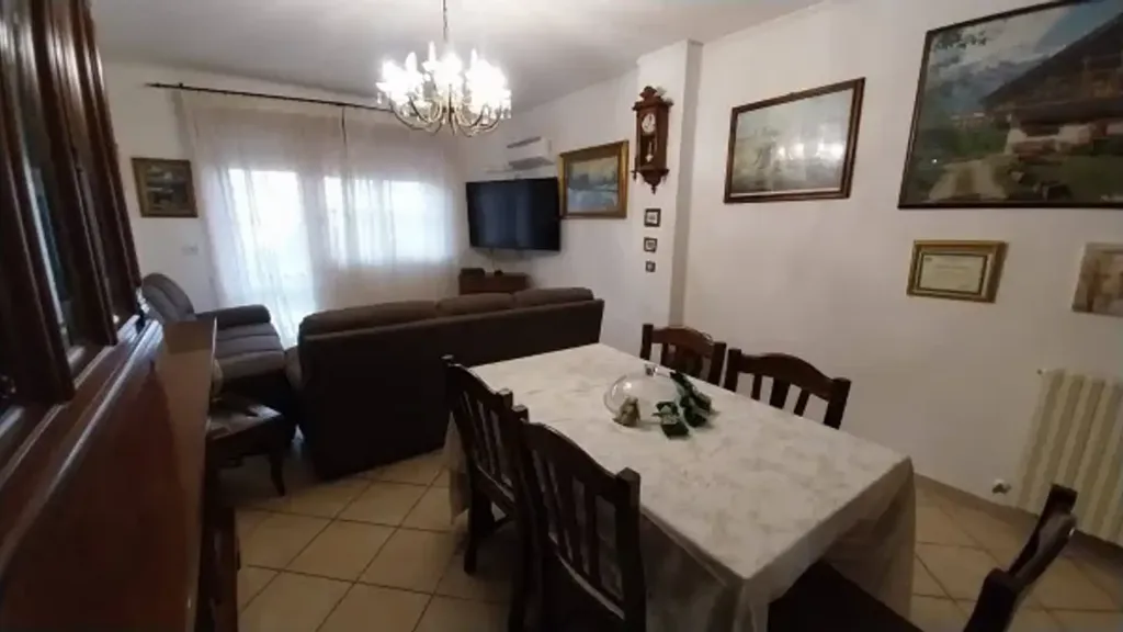 Salle à manger - Spacious Apartment with Balcony in Terracina