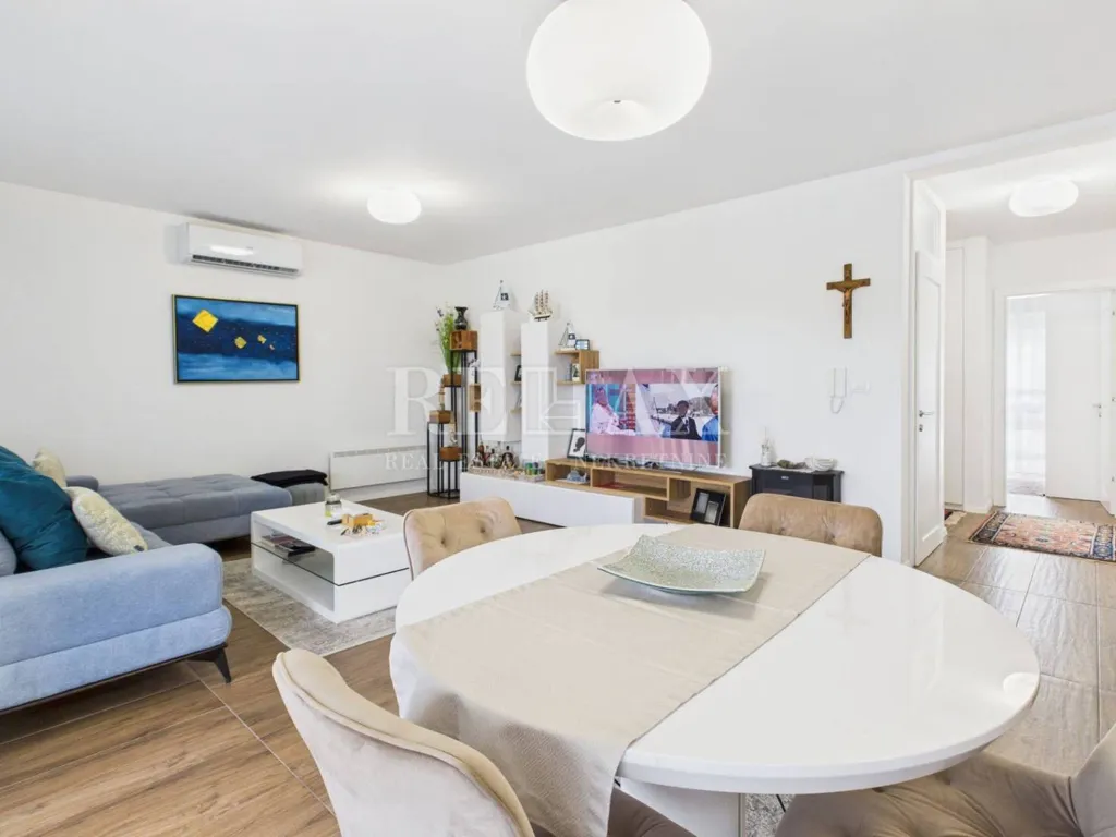 Séjour - Two Apartments with Sea View in Crikvenica