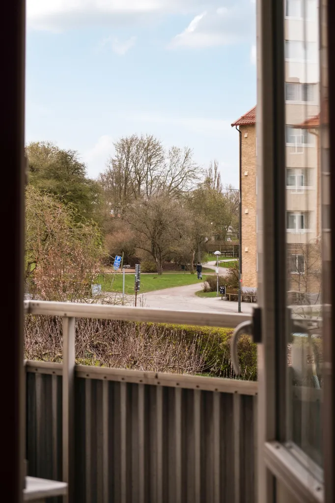 Balcone - Apartment with Balcony in Lönngården