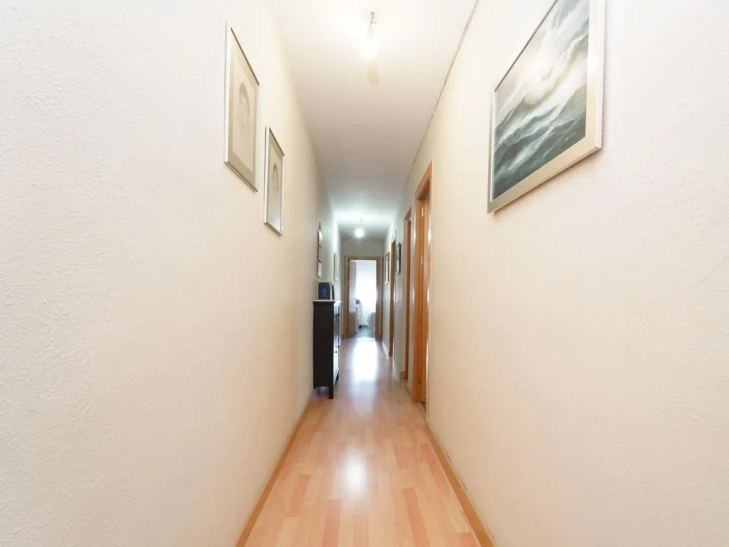 Esik - Apartment with Dual Orientation in Elviria, Málaga