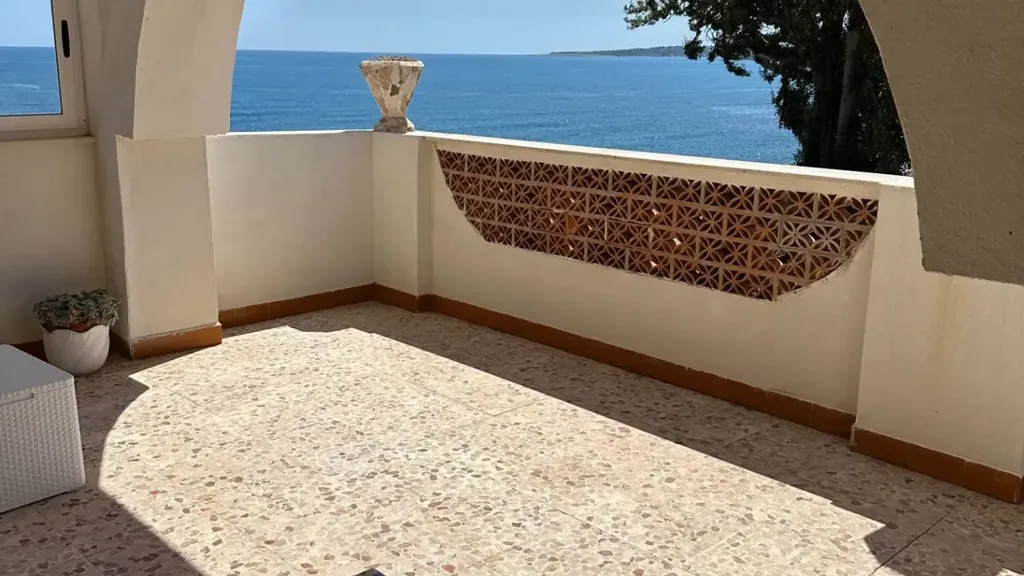 Terrass - Two Seafront Apartments in Augusta