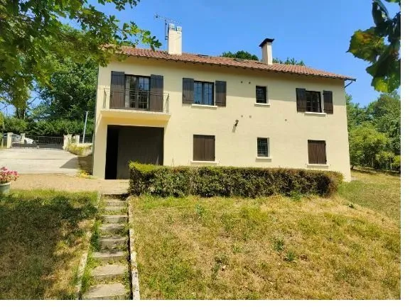 Extérieur - Maison de Maçon avec Sous-sol et Jardin à Chancelade