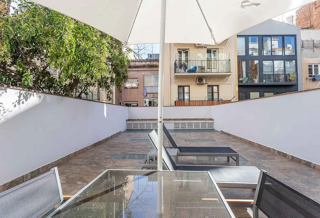 Terrass - 1-Bedroom Apartment with Terrace in Sant Gervasi
