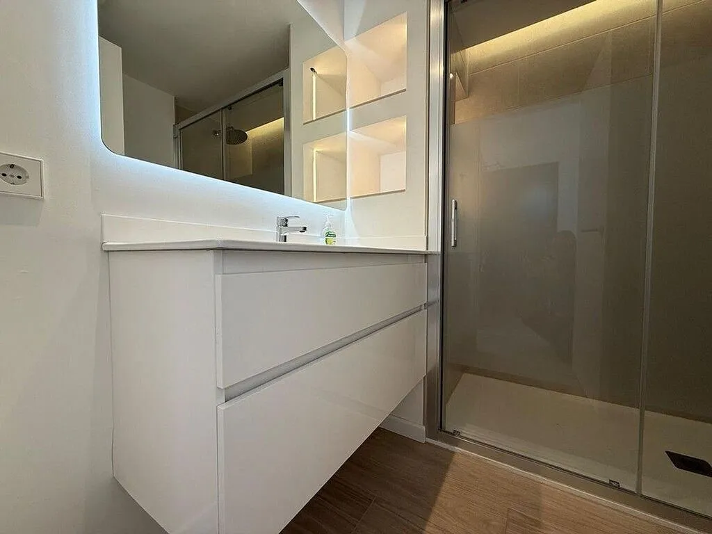 Vannitoad - Modern Flat with Balcony in Cala Millor