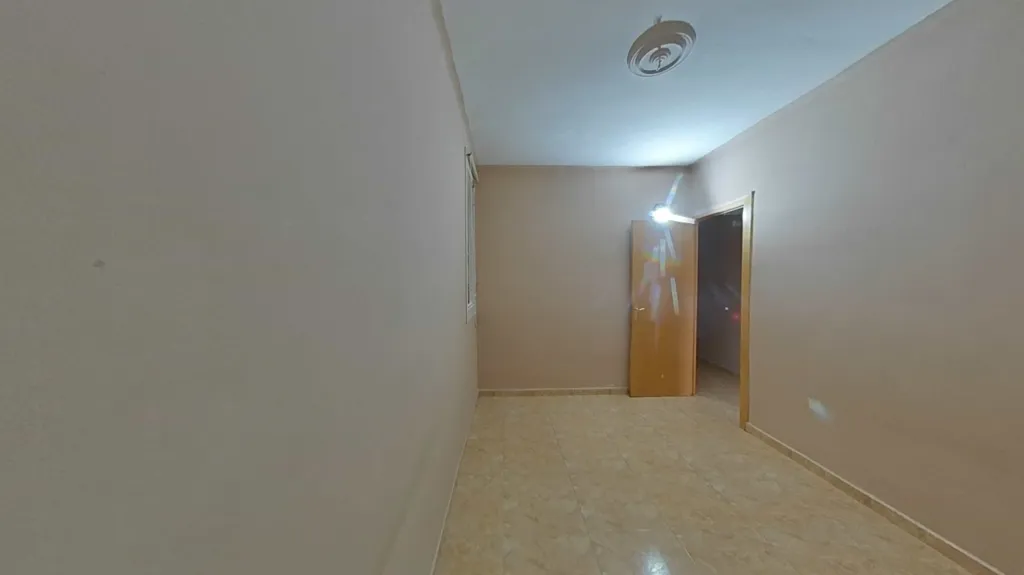 3 magamistoaga korter asukohas Terrassa