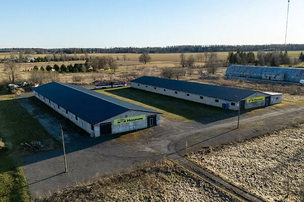 Vue aérienne - Local commercial à Rapla vald