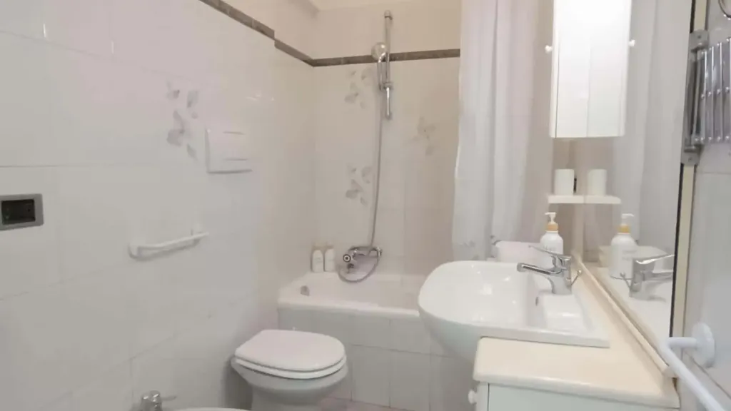 Vannitoad - Bright 2-Bedroom Apartment in Rome