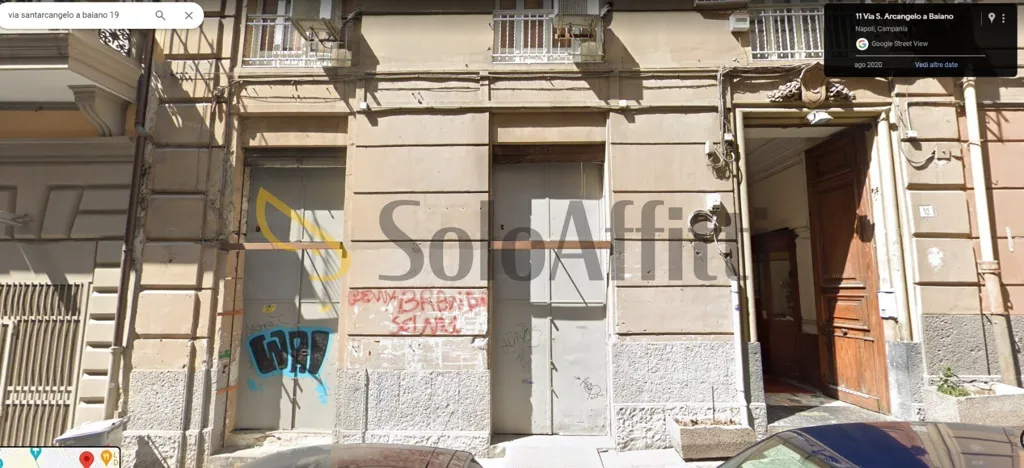 2-toaline ärihoone asukohas Napoli