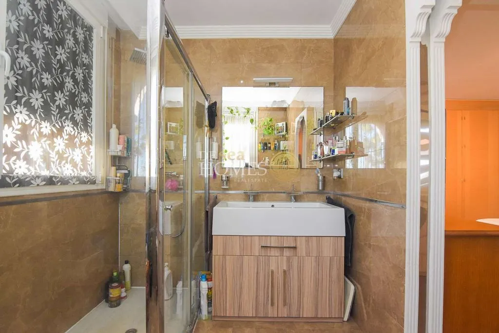 Vannitoad - Beachfront Flat with Direct Beach Access in Torrox