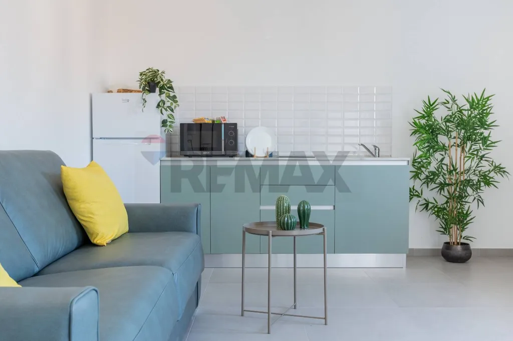 Séjour - Rented B&B with Balconies in Ciampino