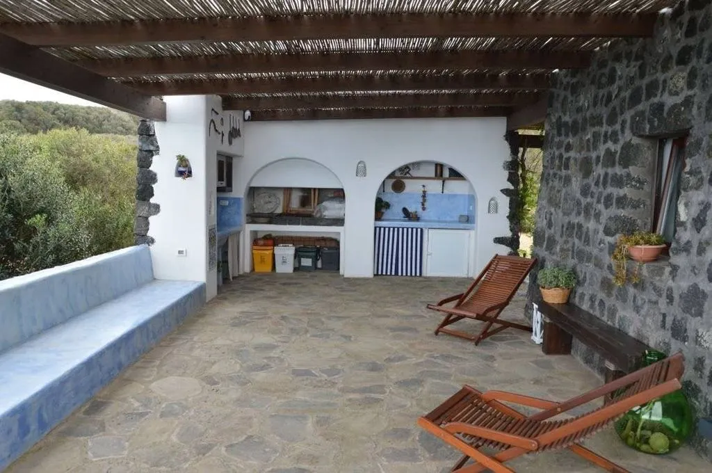 Terrass - Luxury Villa with Panoramic Sea View in Pantelleria