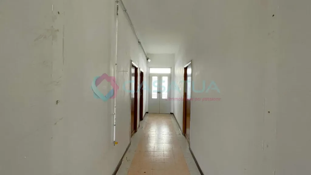 hallway_entrance