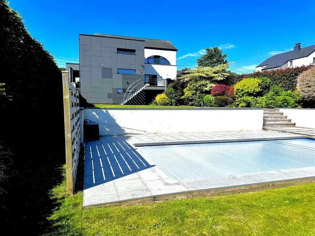 Bassein - Modern Villa with Pool near Bastogne