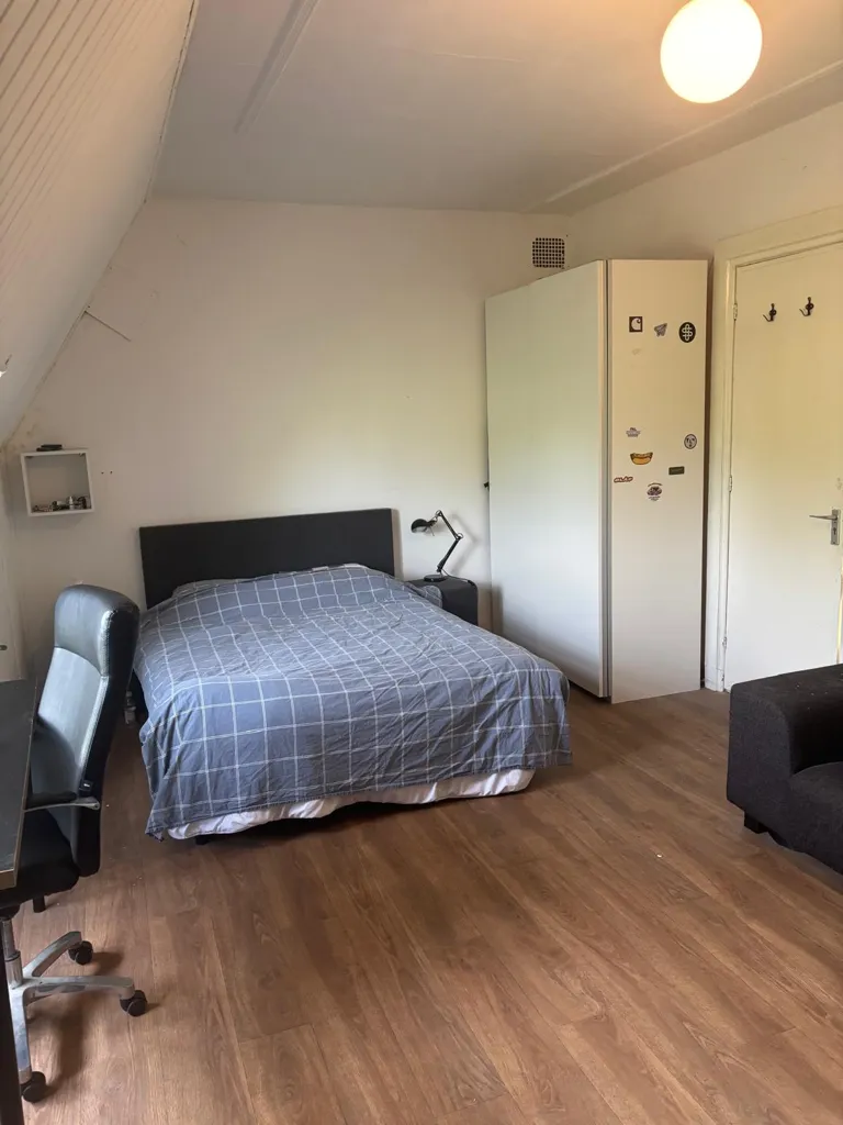 Chambres - Student House with Shared Amenities near Rotterdam