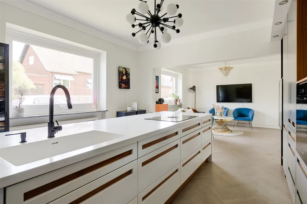 Kitchen - Modernised Villa with Guesthouse in Malmö