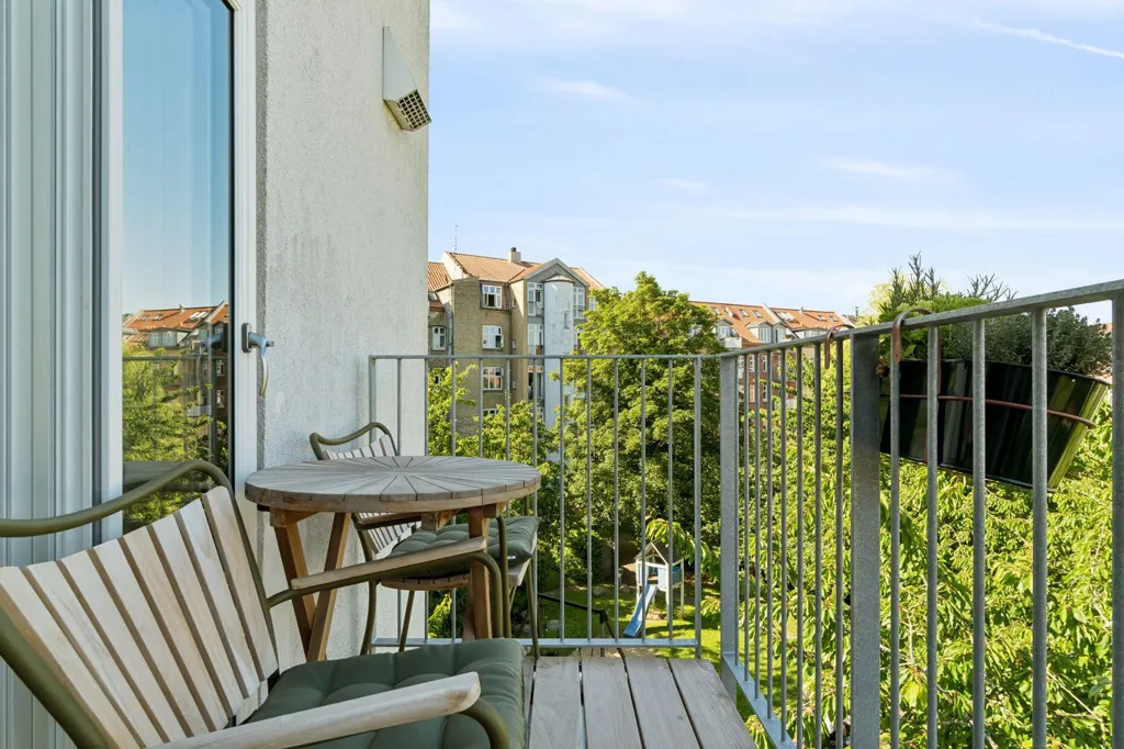 Balcone - Apartment with Original Features in Aarhus C