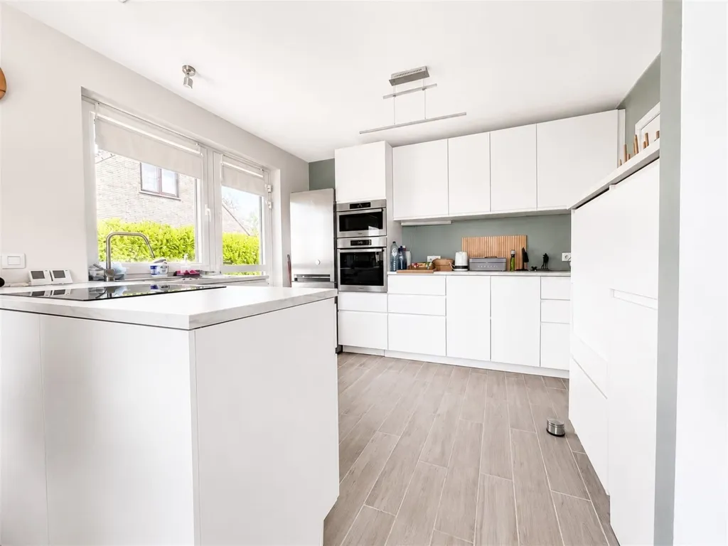 Kitchen - Renovated House with Garden in Limelette
