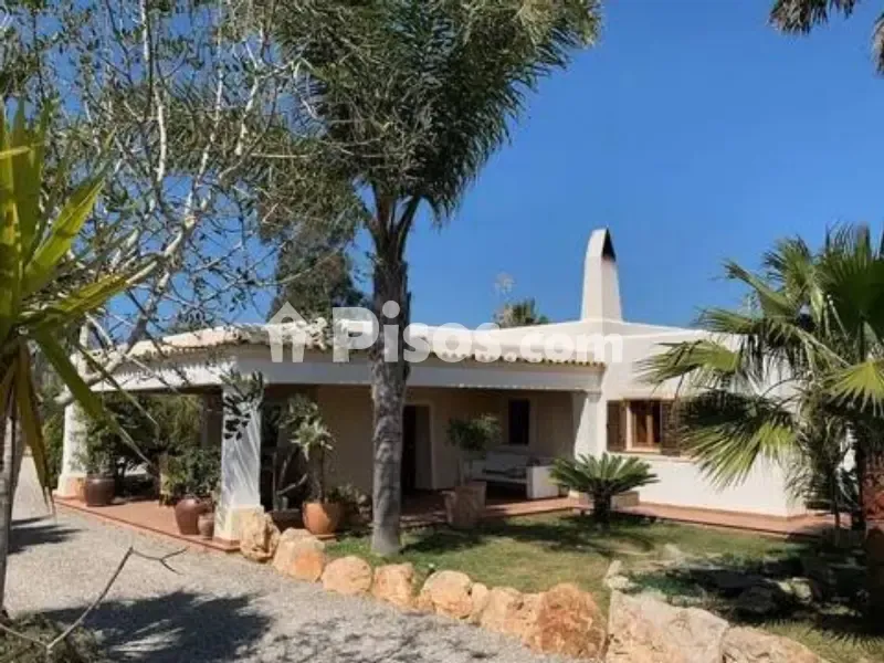 Välivaade - Rustic Villa with Pool near Santa Gertrudis