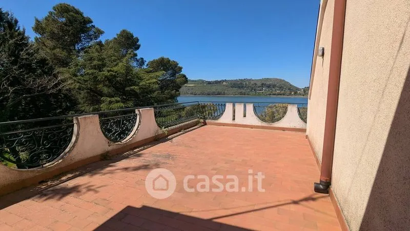 Terrazza - Villa with Lake View on SP3, Enna