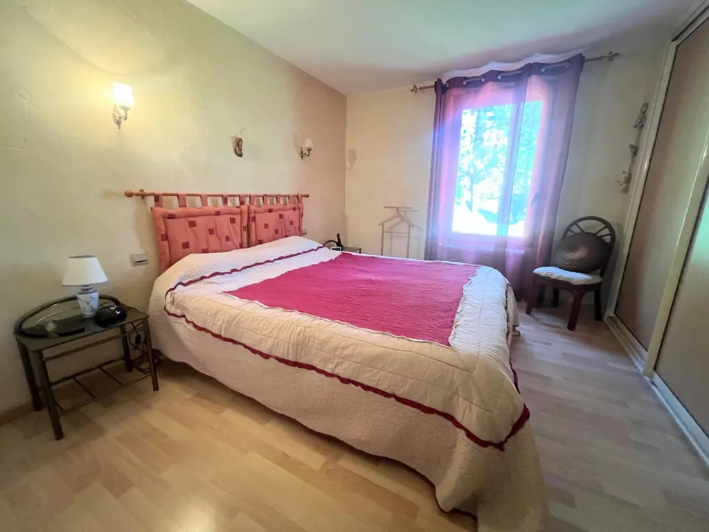 Chambres - Villa avec Vue Imprenable et Piscine près de Limoux