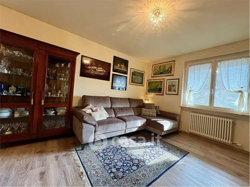 Séjour - Rear-Facing Apartment with Balcony in Trento