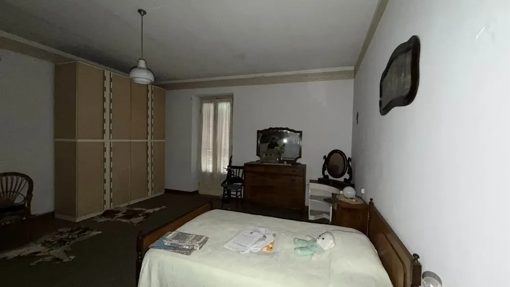 Chambres - Independent House with Dual Access in Gambolo'