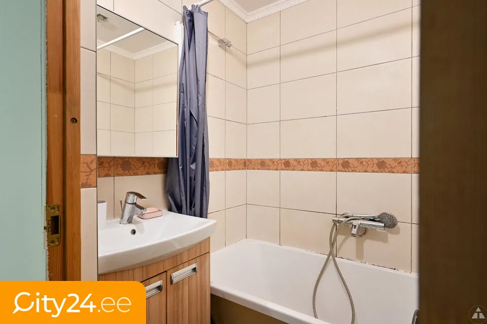 Salles de bain - Bright 2-Bedroom Flat in Iļģuciems, Riga