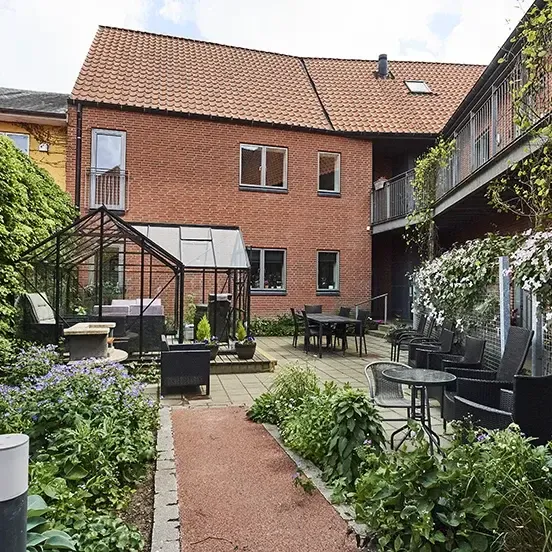 Garden - 3-Bedroom Flat with Garden in Ølgod