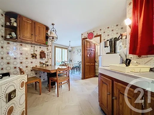 Cuisine - Villa Rénovée avec Atelier à Bagnols-sur-Cèze