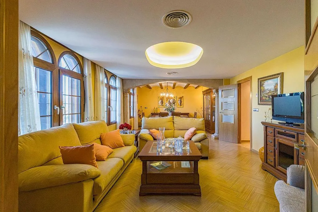 Living Room - Chalet with Andalusian Patio in Barriomar