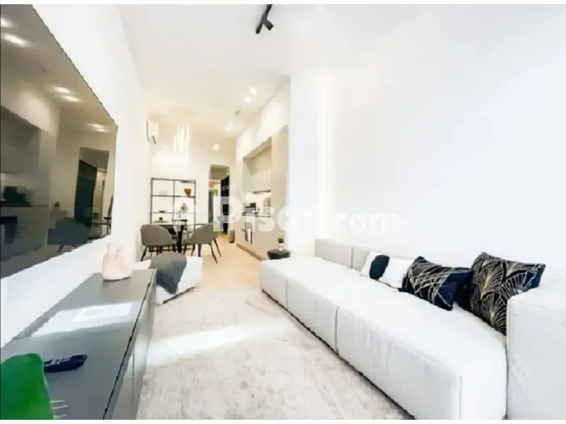 Séjour - Amueblé Flat with Balcony in Carrer Girona