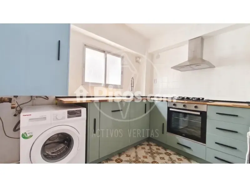 Kitchen - Bright Apartment with Balcony in Paterna Centre