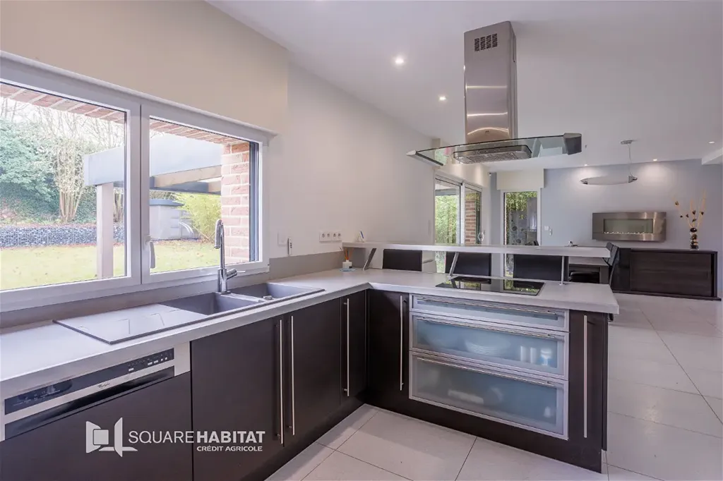 8-room house in Artres
